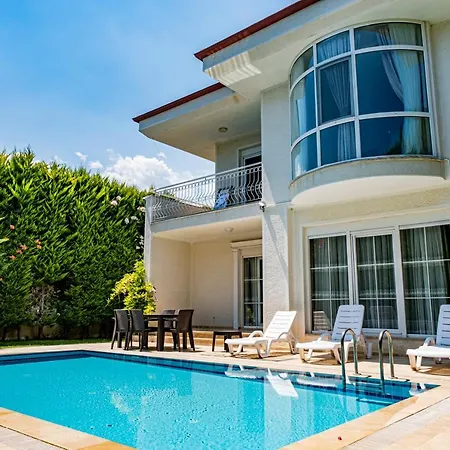 Luxury White Kemer