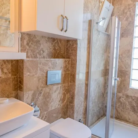 Luxury White * Kemer